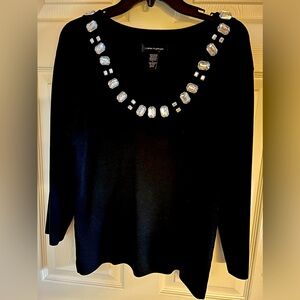 Cable and Guage Woman’s Sweater -  Large